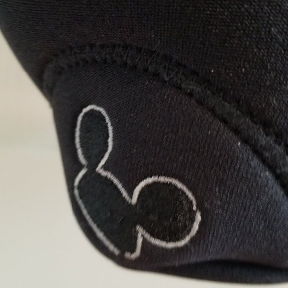 Authentic Disney Mickey embroidered shoulder bag - Picture 9 of 11